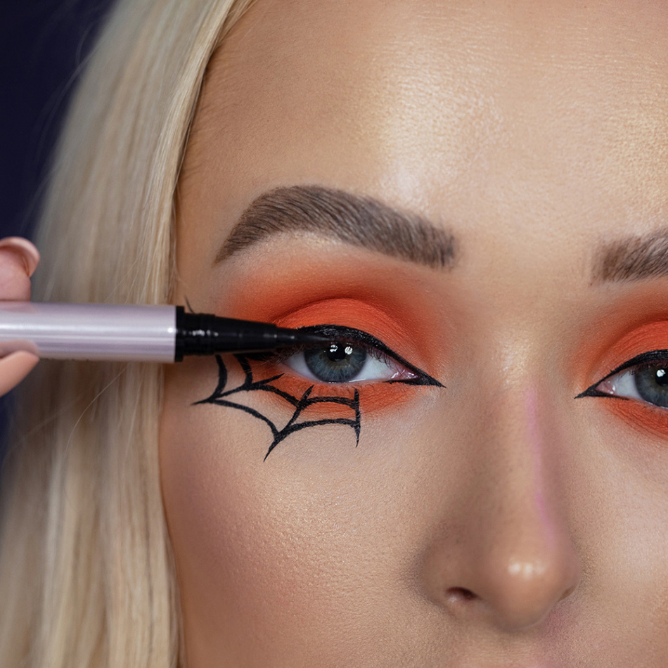 A Spider Makeup Tutorial For Halloween - Beauty Bay Edited