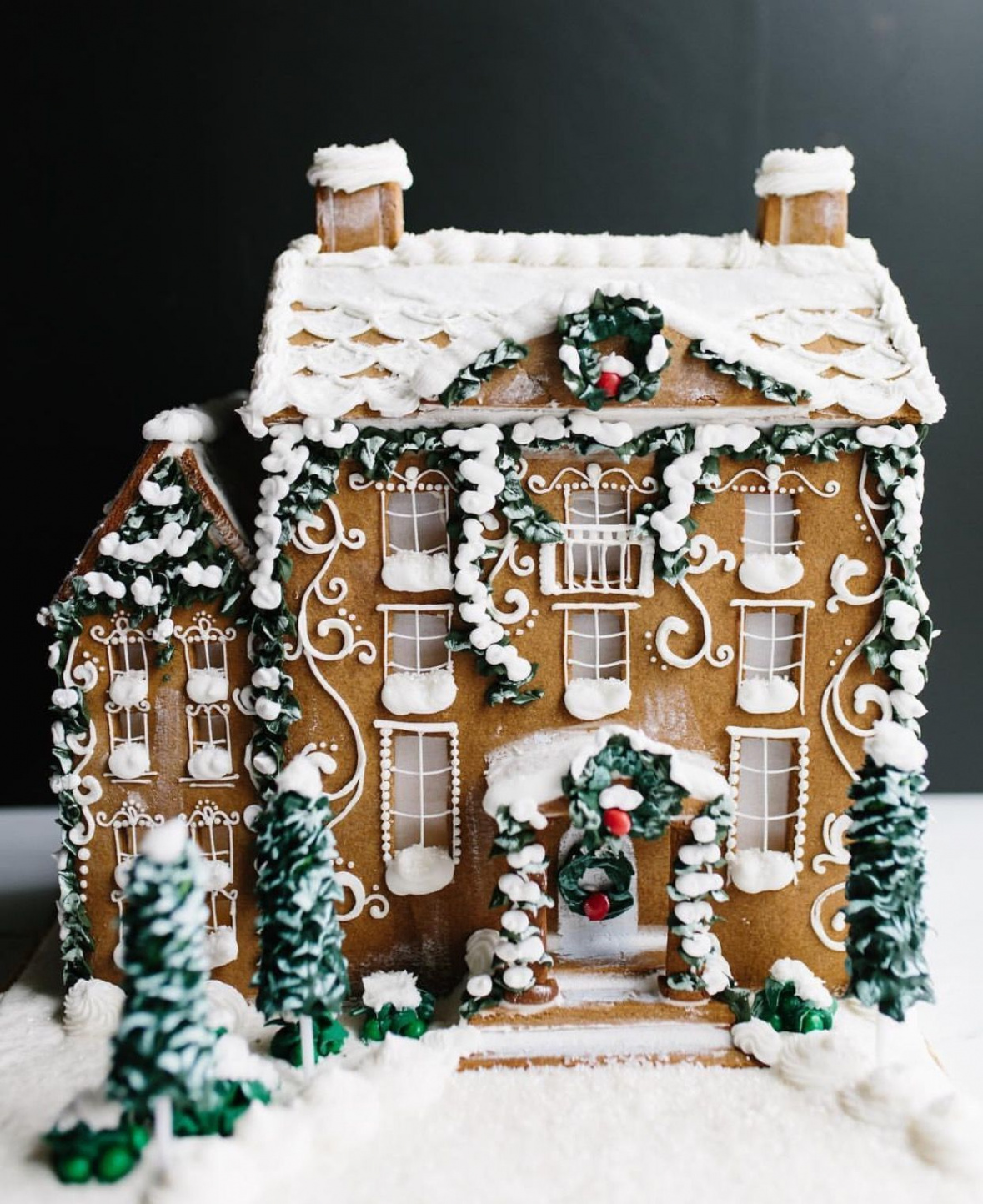 Beautiful  story Gingerbread House #GingerbreadHouses