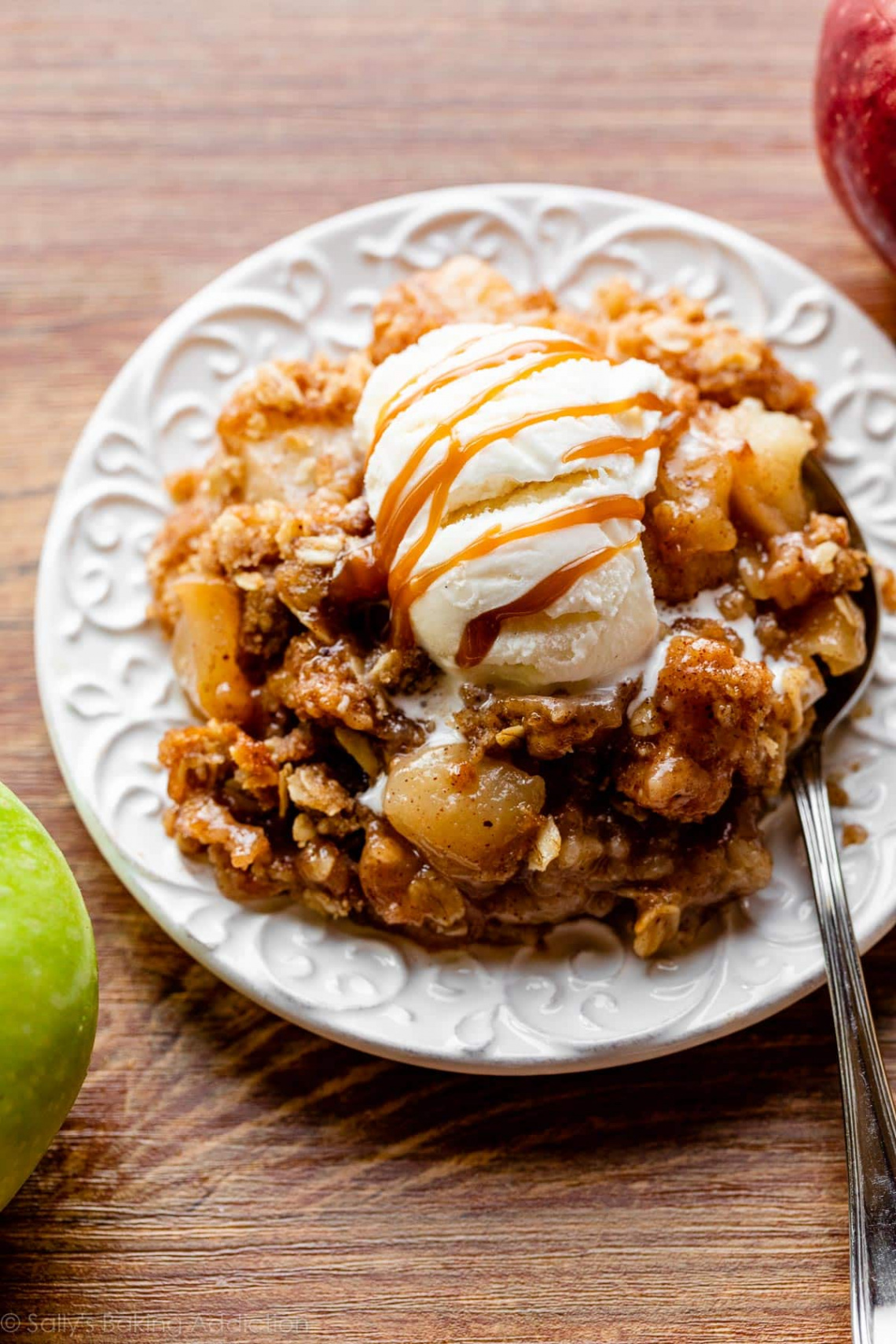 Classic Apple Crisp Recipe