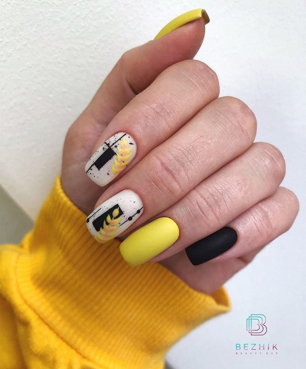 Cute Winter Nails Designs to Inspire Your Winter Mood