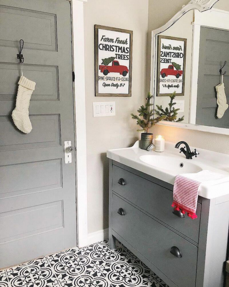 Decorating Ideas for Your Bathroom This Christmas - Jenna Kate at Home