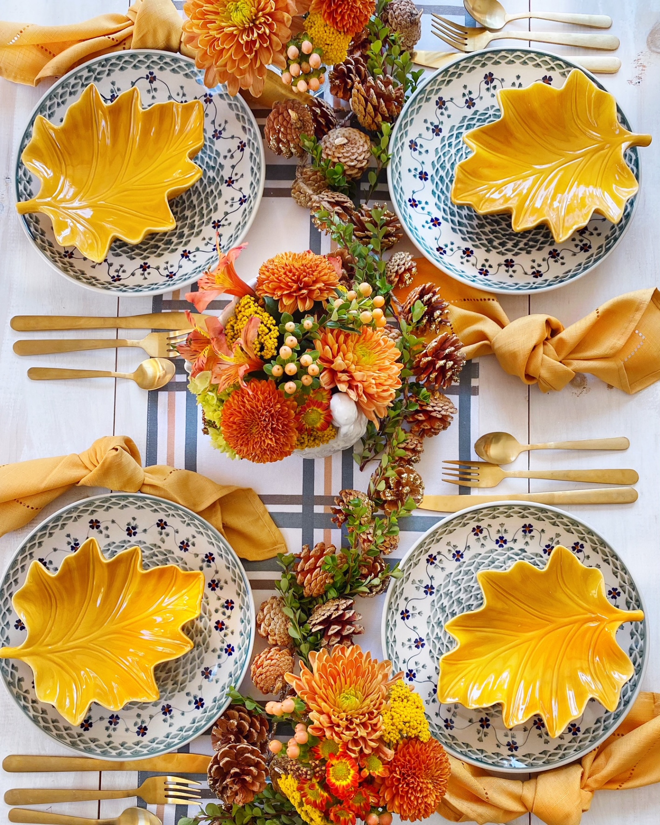 Fall Harvest Thanksgiving Tablescape