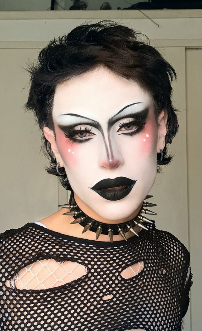 goth clown  Drag makeup, Horror makeup, Funky makeup