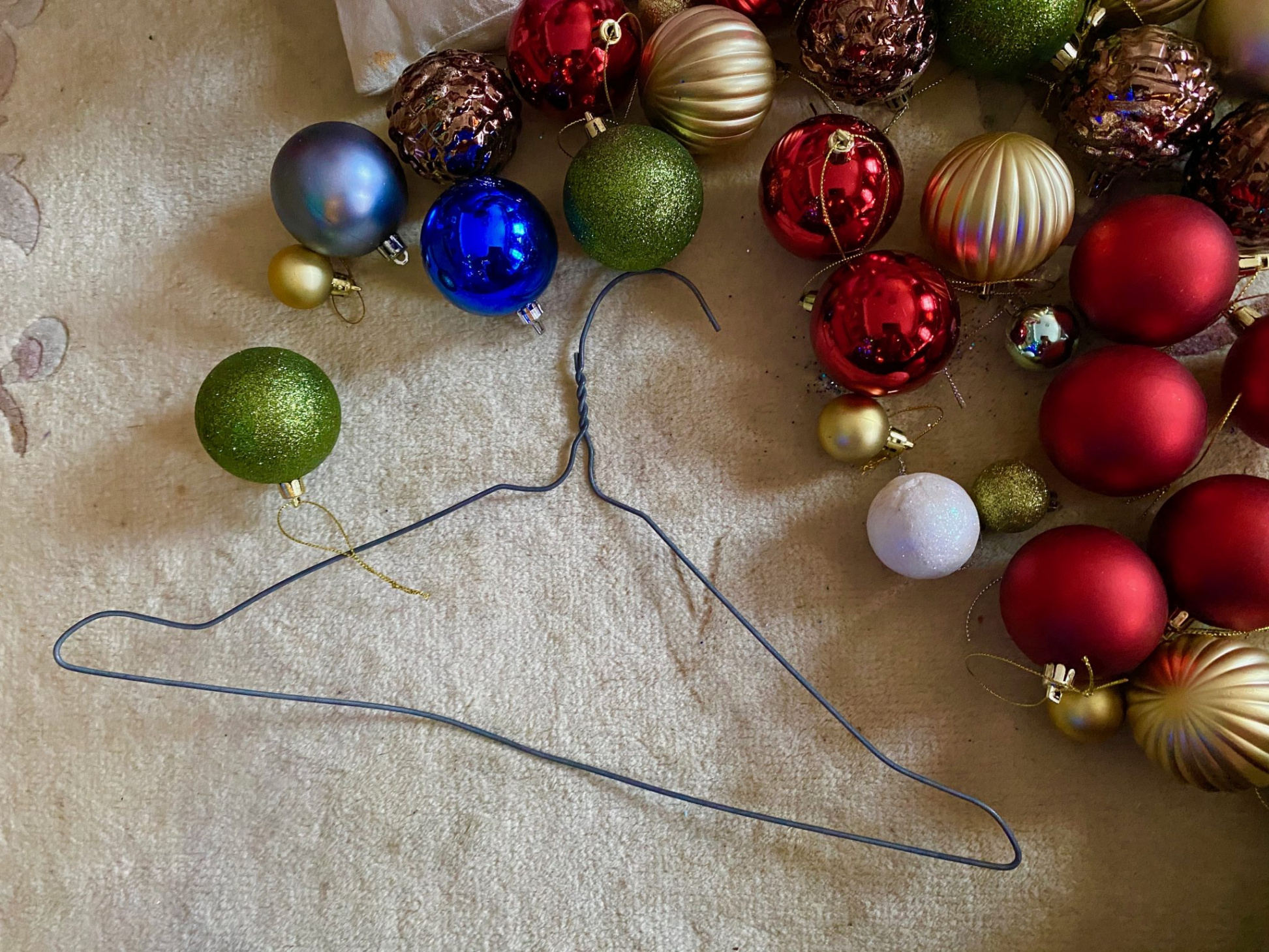 Homemade Christmas Bauble Wreath - Family Days Tried And Tested