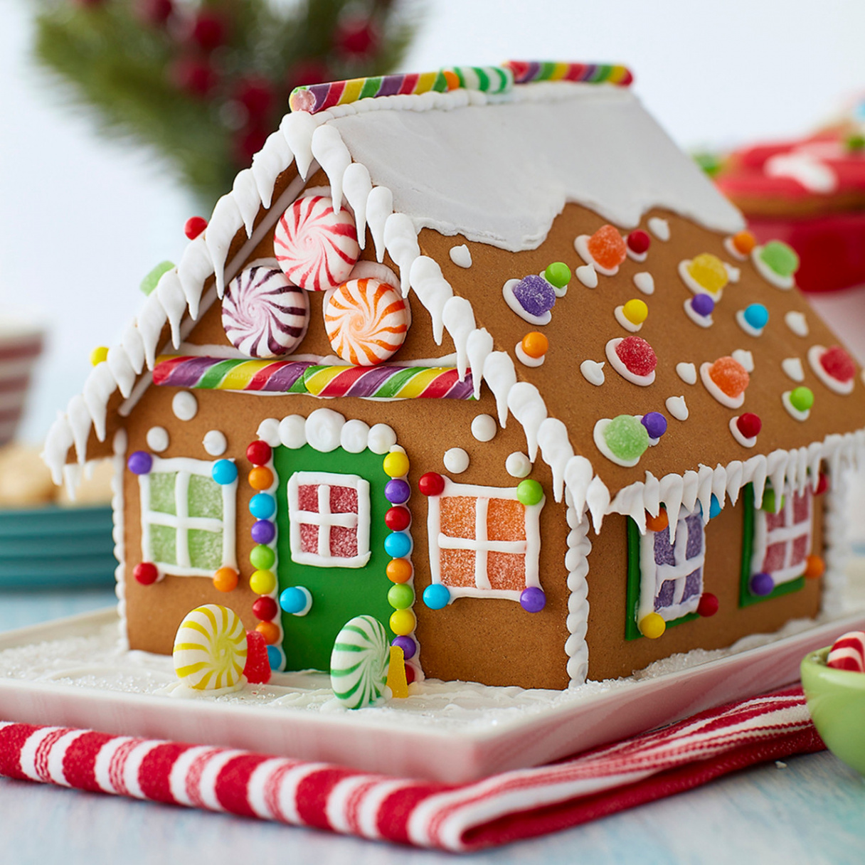 How to Attach Candy to a Gingerbread House - Wilton