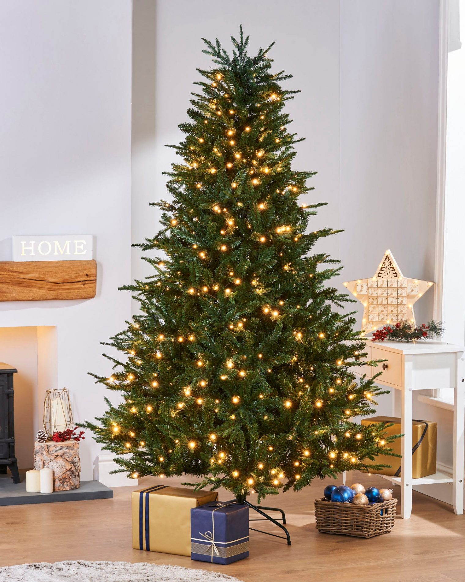 Pre-Lit Grand Alaskan Fir Christmas Tree – We R Christmas