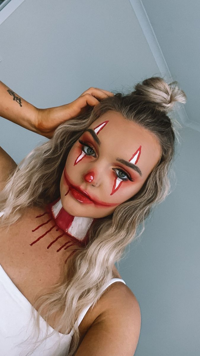 Red and white clown  Holloween makeup, Halloween makeup easy