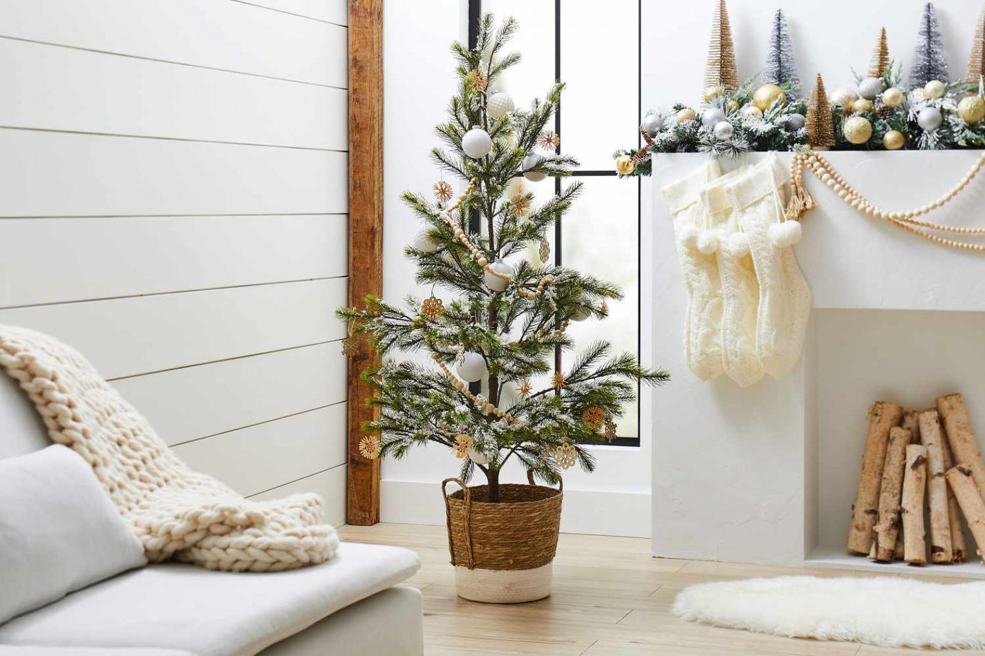 Scandinavian Christmas Trees That Will Bring You Joy