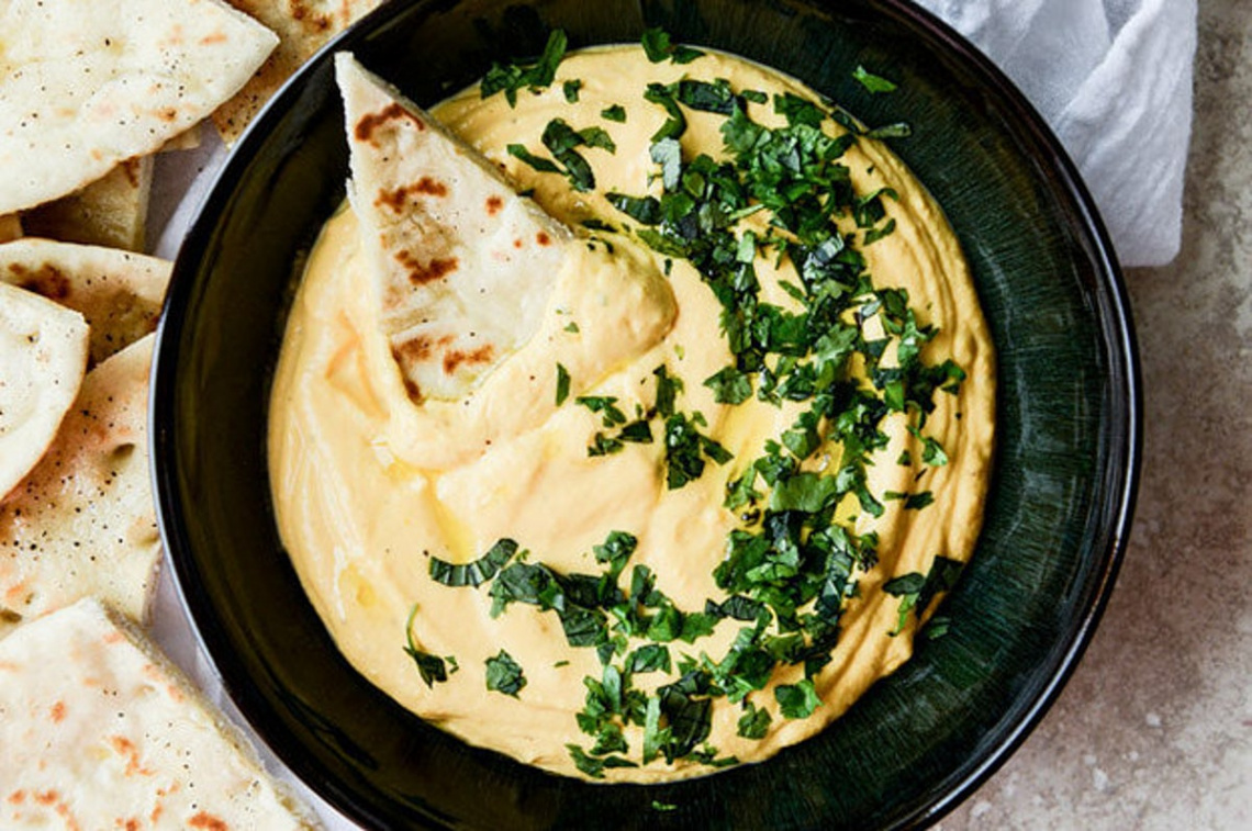 Thanksgiving Dips That Will Feed A Crowd