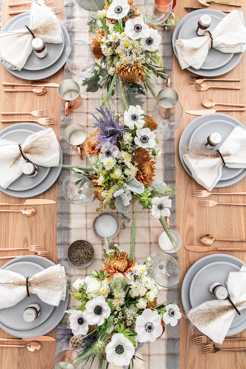 Thanksgiving Table Settings - Thanksgiving Tablescape