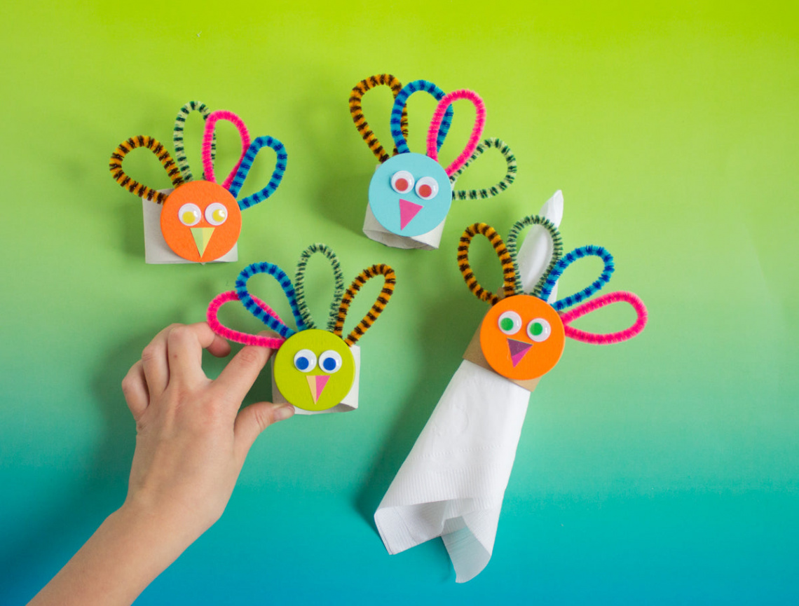 Thanksgiving Turkey Napkin Rings – Kid Made Modern