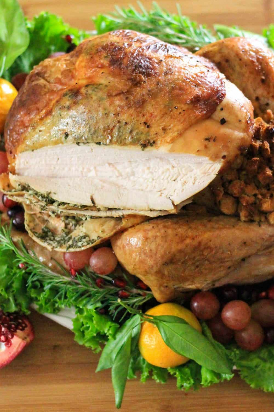 Thanksgiving Turkey Recipe with Bread Stuffing