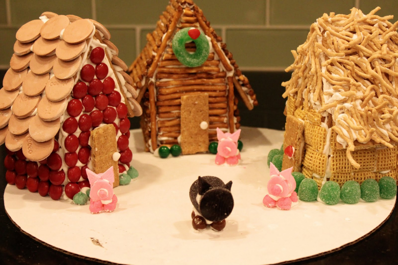 Three Little Pigs Gingerbread  Eclectic Lamb