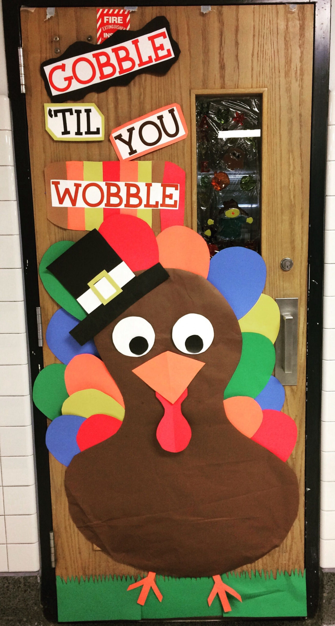 Turkey classroom door for Thanksgiving  Thanksgiving door