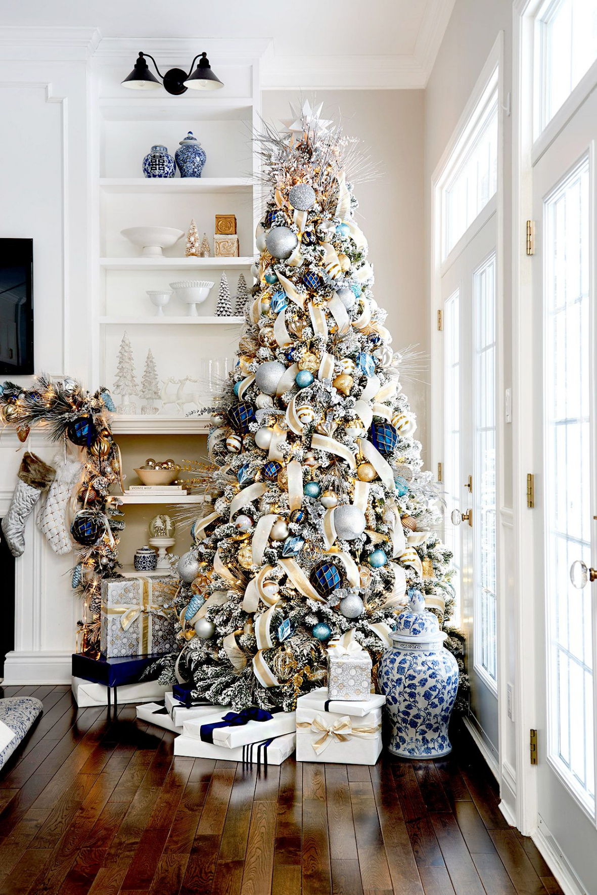 Ways to Decorate with Blue for Christmas