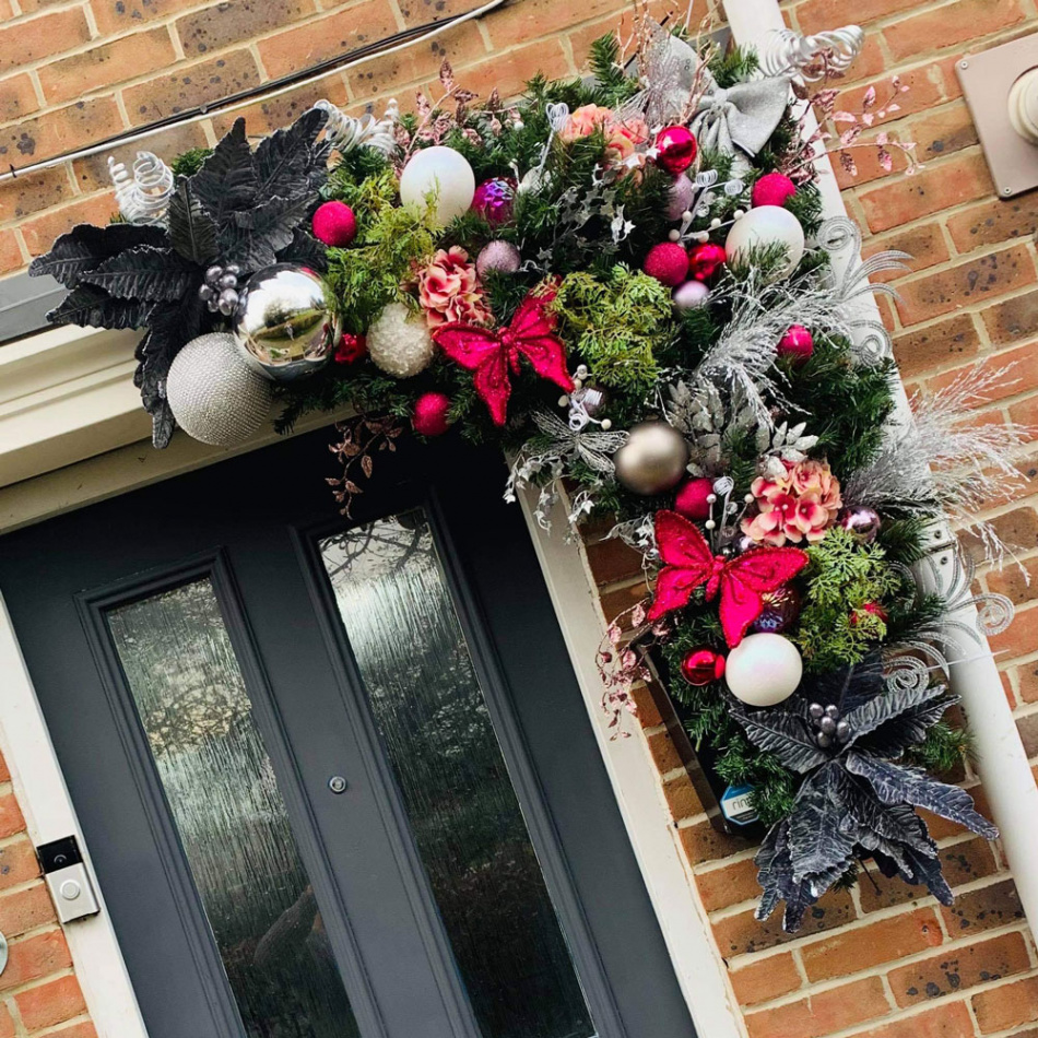 Why the chicken wire Christmas arch is our favourite festive trend