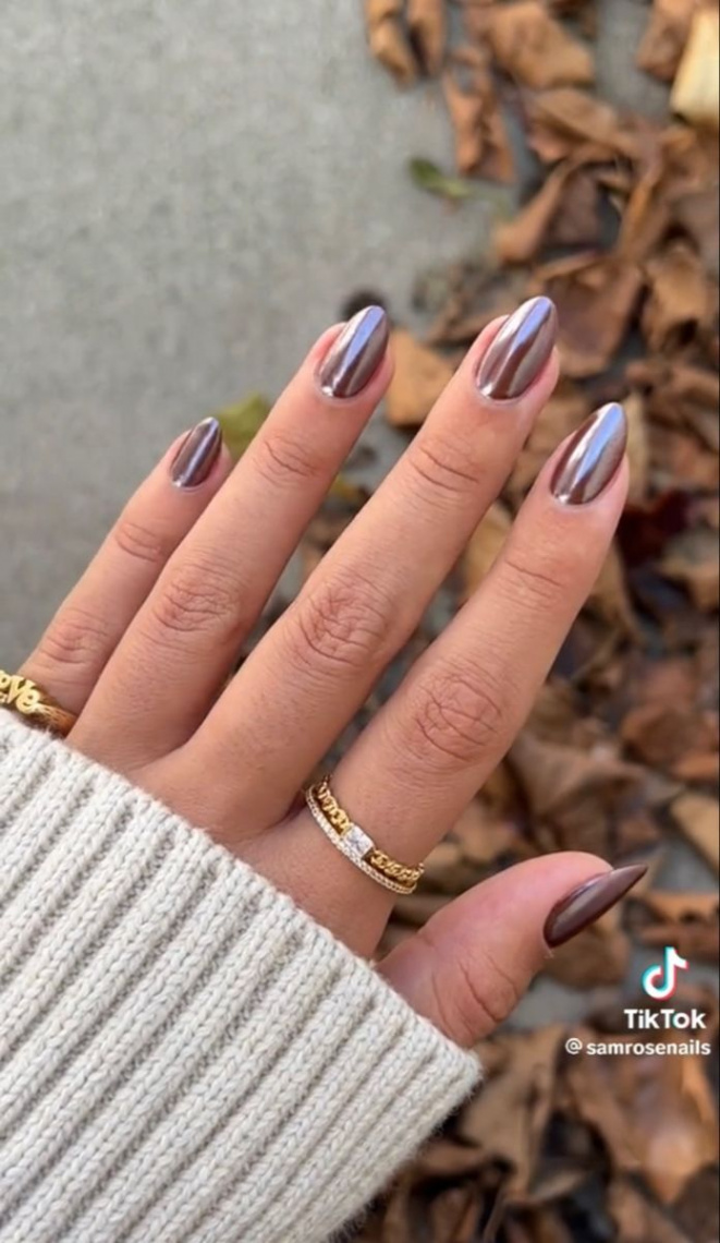 brown chrome nails perfect for fall in   Gel nails, Nail