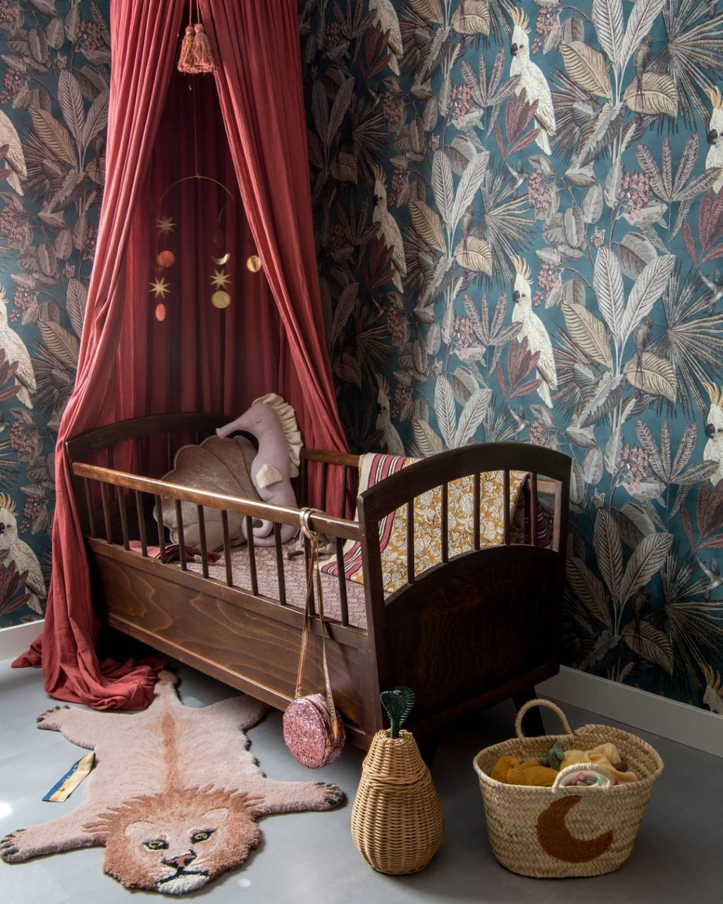 dark retro style wallpaper for nursery rooms - Kids Interiors