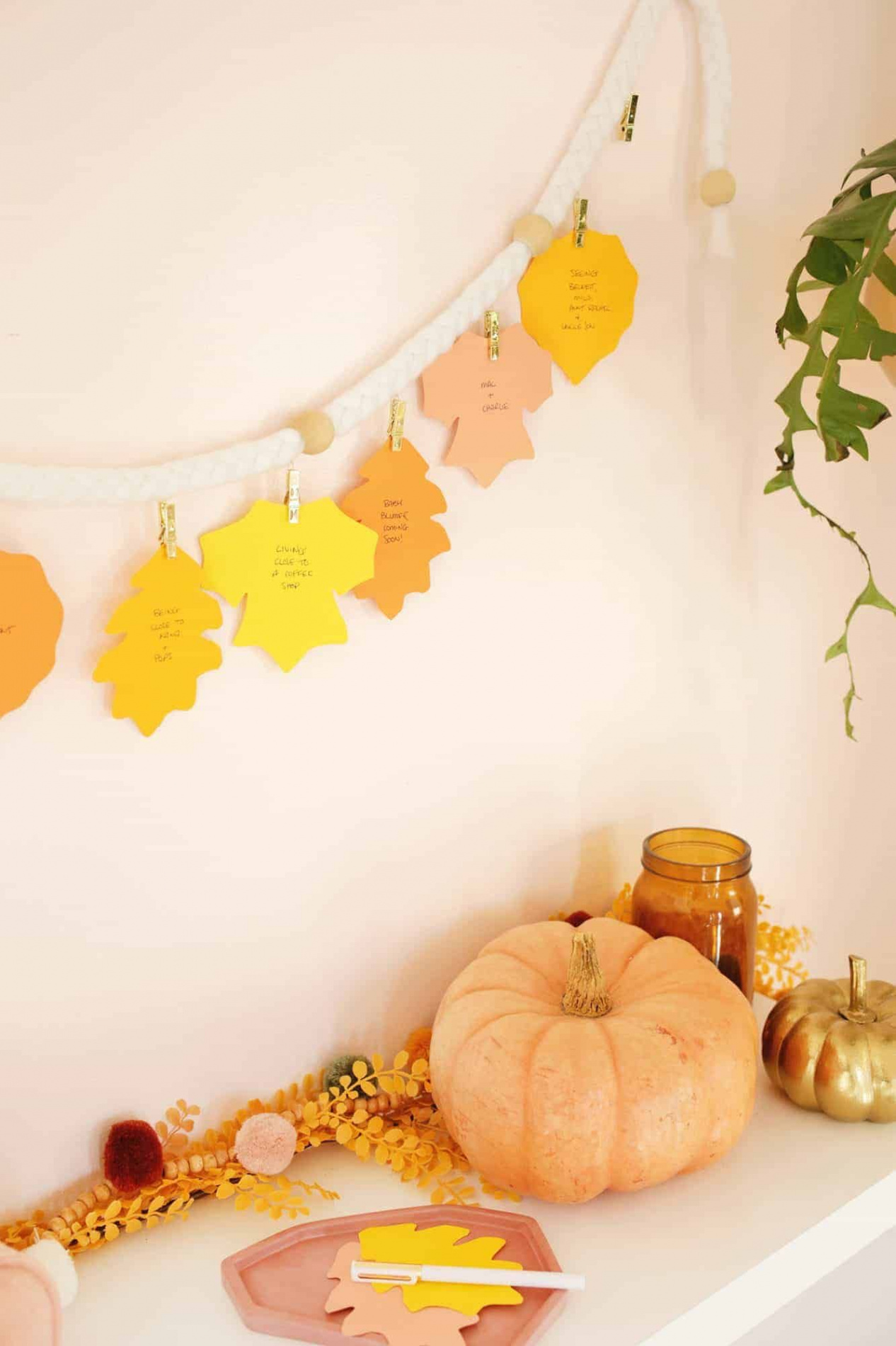 Easy DIY Thanksgiving Decorations - Elegant Thanksgiving Decor