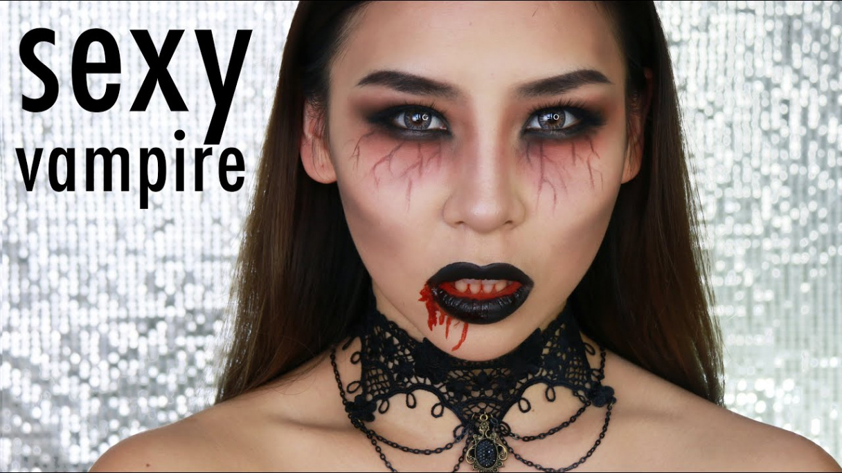 Easy Vampire Halloween Makeup Tutorial