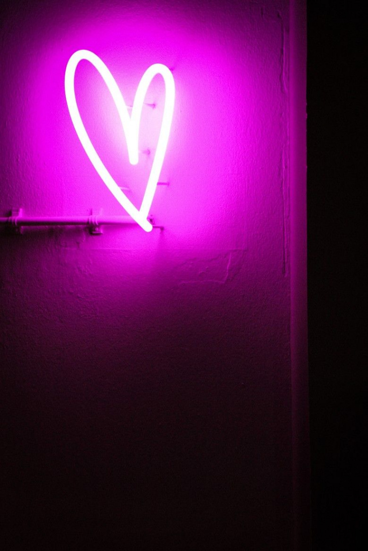 Light Up Heart Sign, Pink/Purple Background  Neon wallpaper