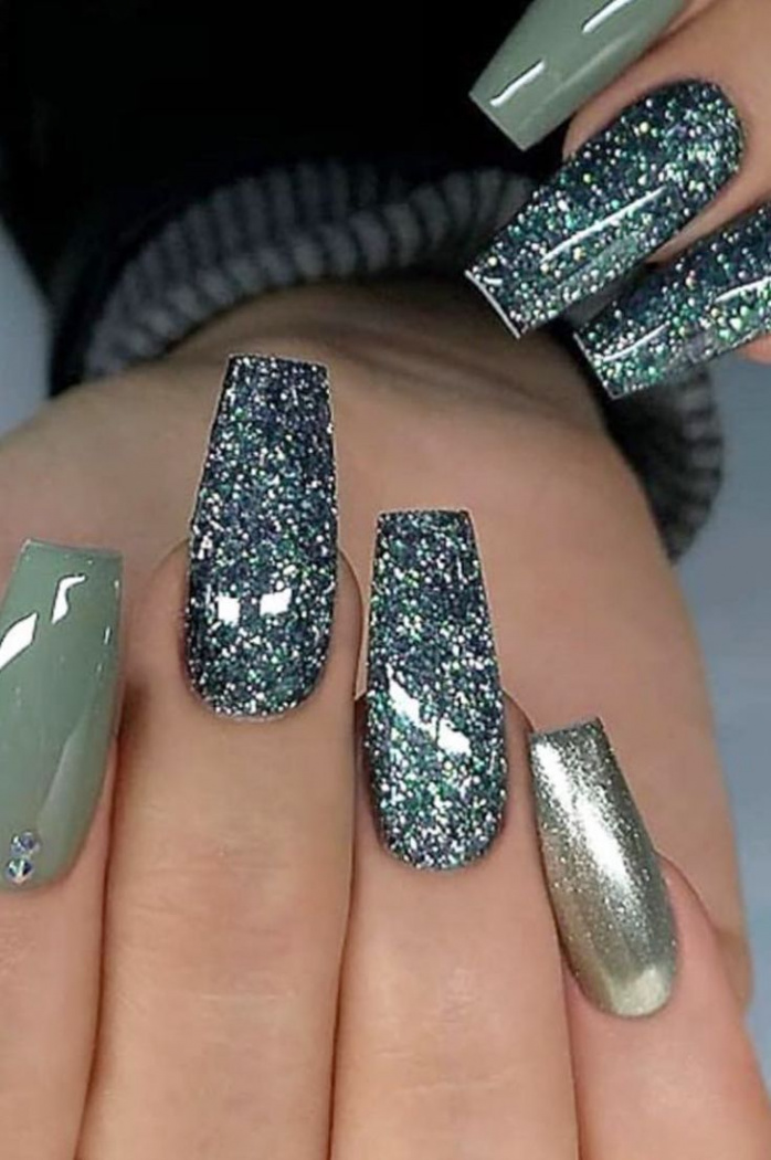 + Most Beautiful Winter Nail Designs Shrinking to your