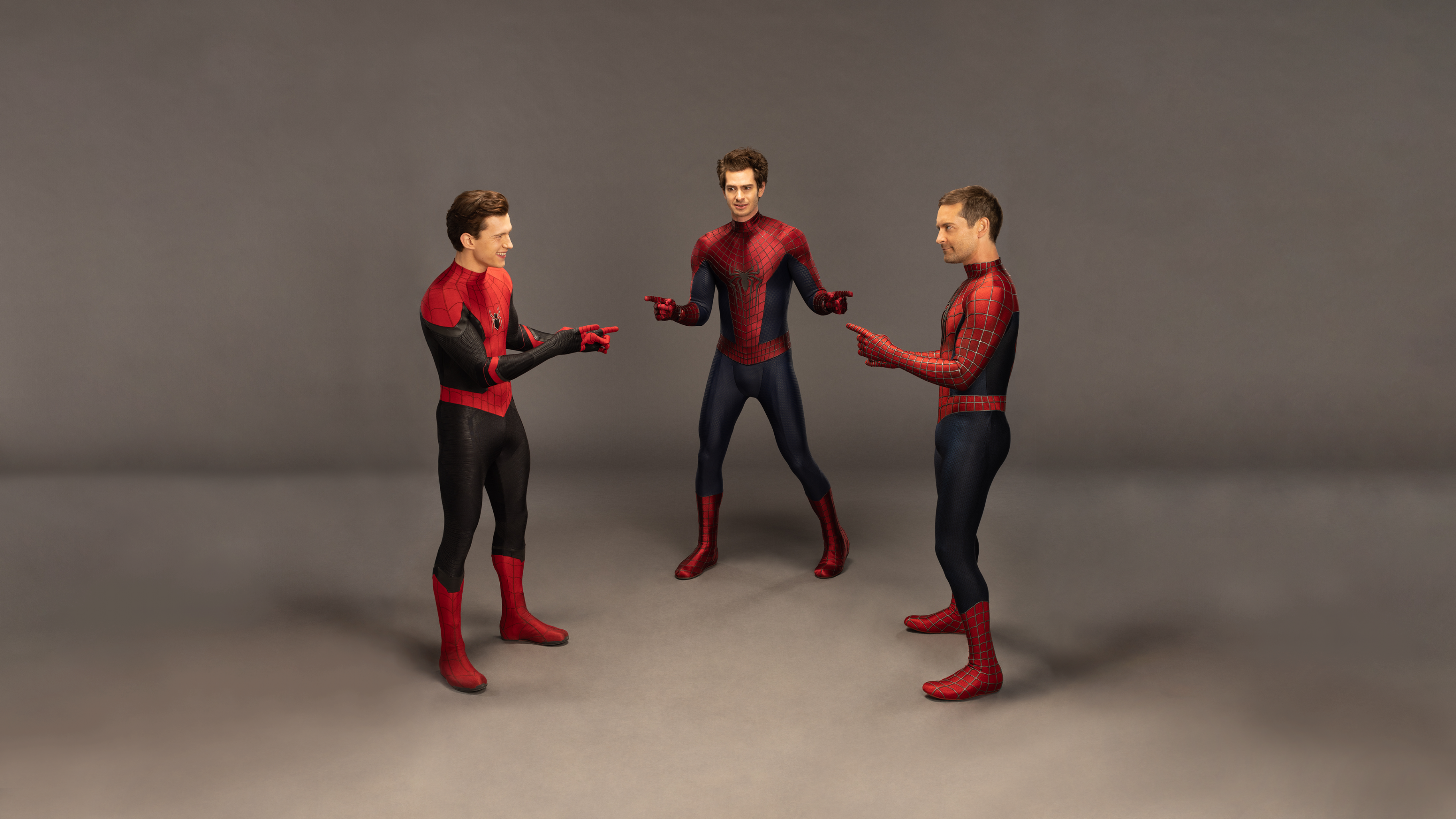 Spider-Man: No Way Home Pointing Meme (x) (Desktop