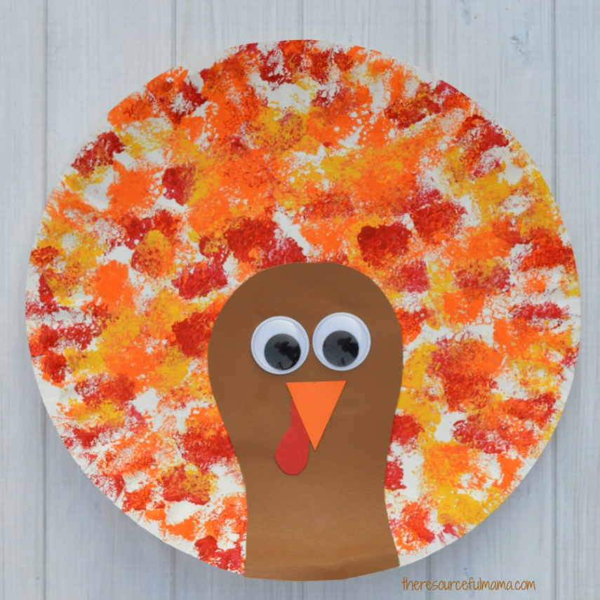 Sponged Painted Thanksgiving Turkey Craft - The Resourceful Mama