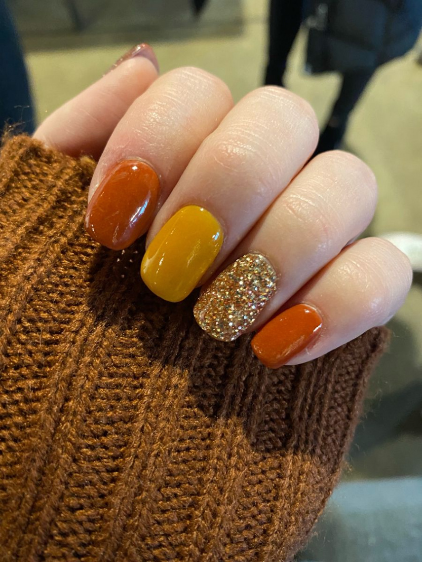 Thanksgiving dip powder nails  Thanksgiving nails, Nails, Dipped