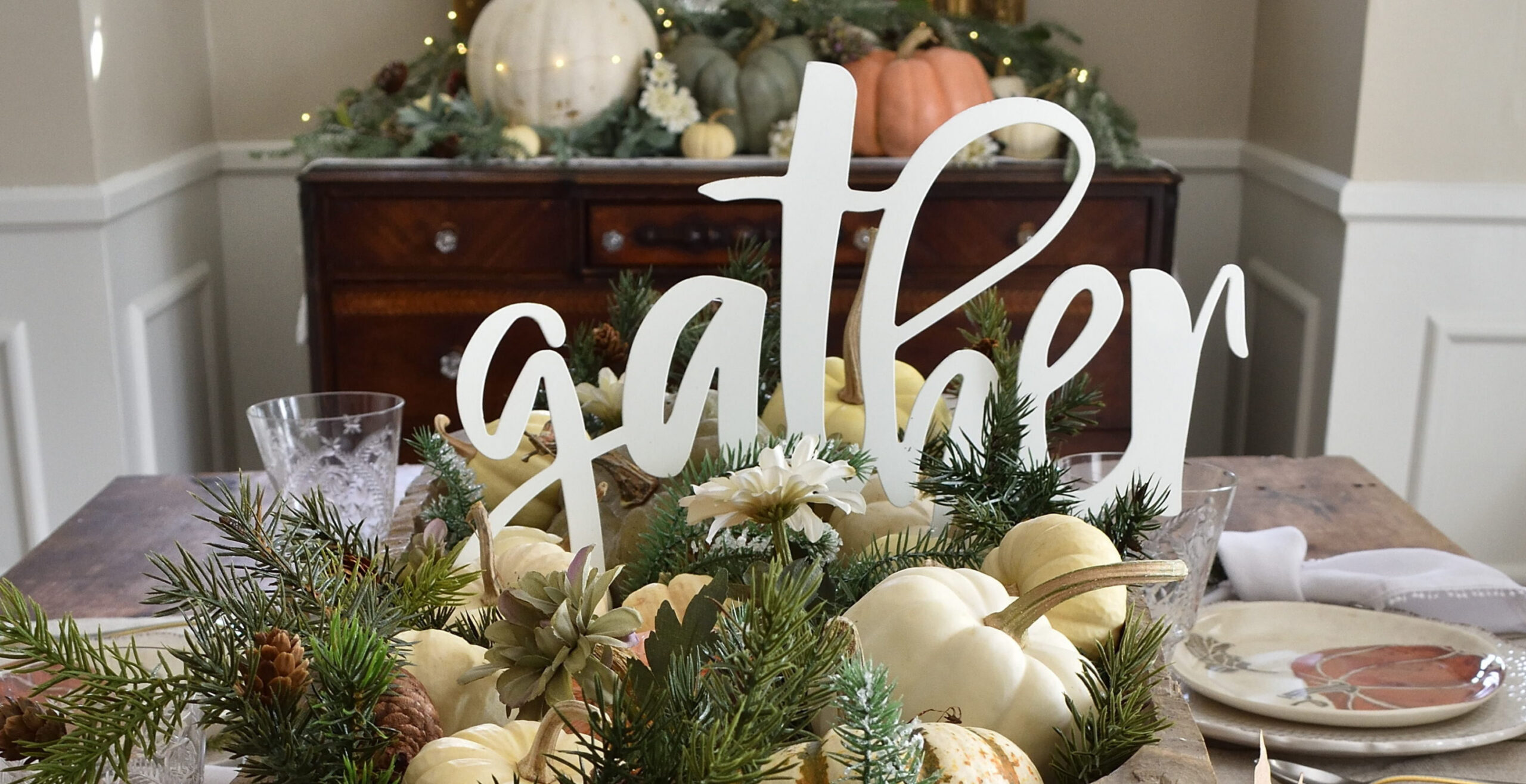 Thanksgiving table with a touch of Christmas