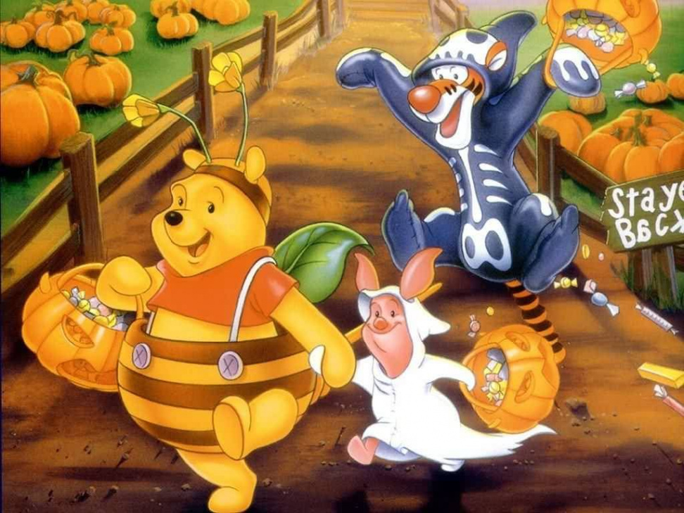 Winnie the Pooh Wallpapers  Winnie the pooh halloween, Disney