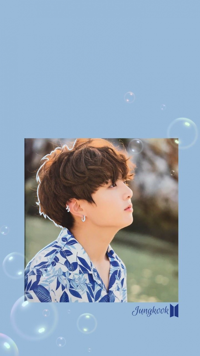 BTS) Jungkook wallpaper/lockscreen uploaded by Stephanie  Foto