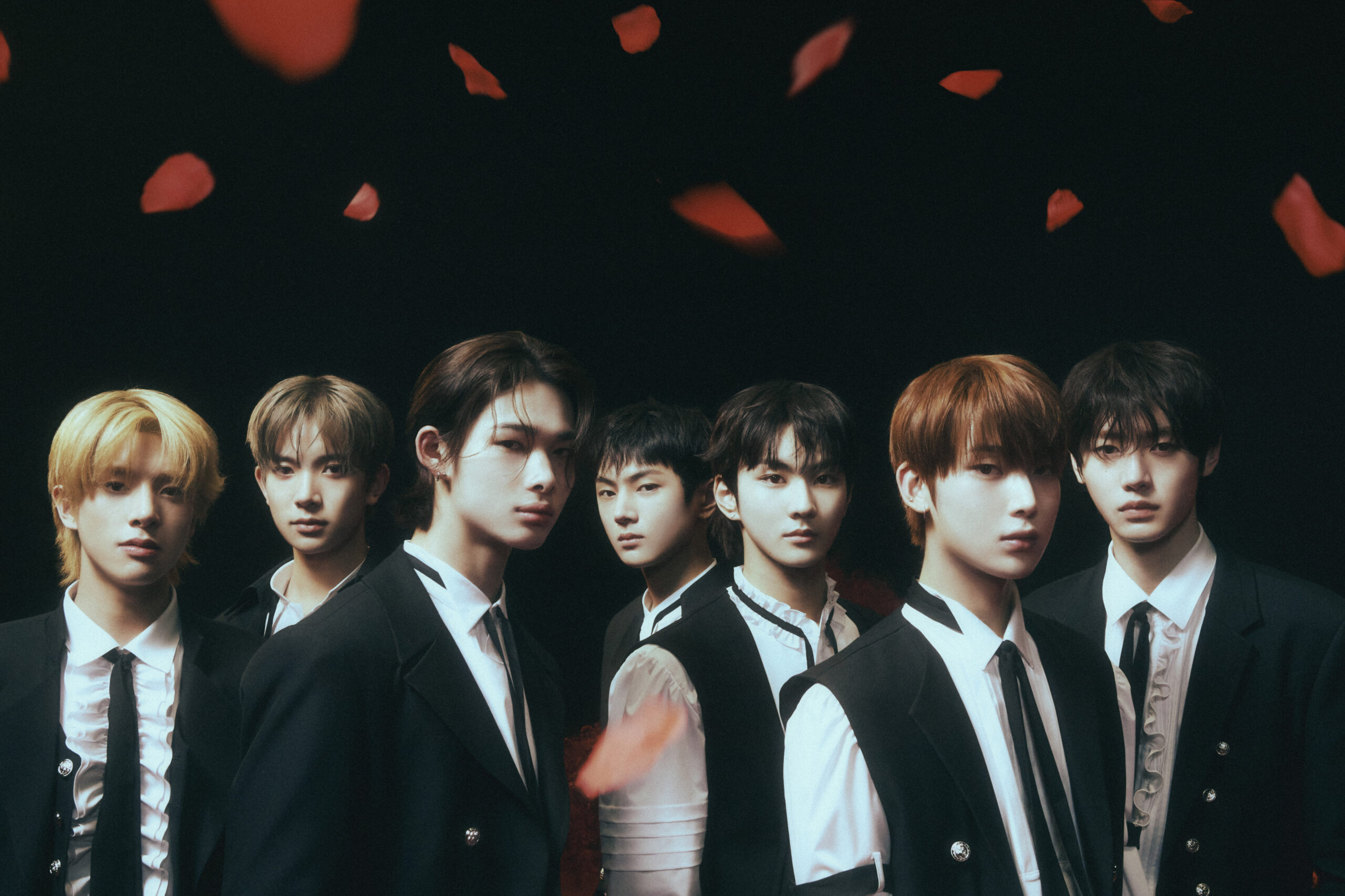 ENHYPEN <DARK BLOOD> Concept Photo (NEW Ver