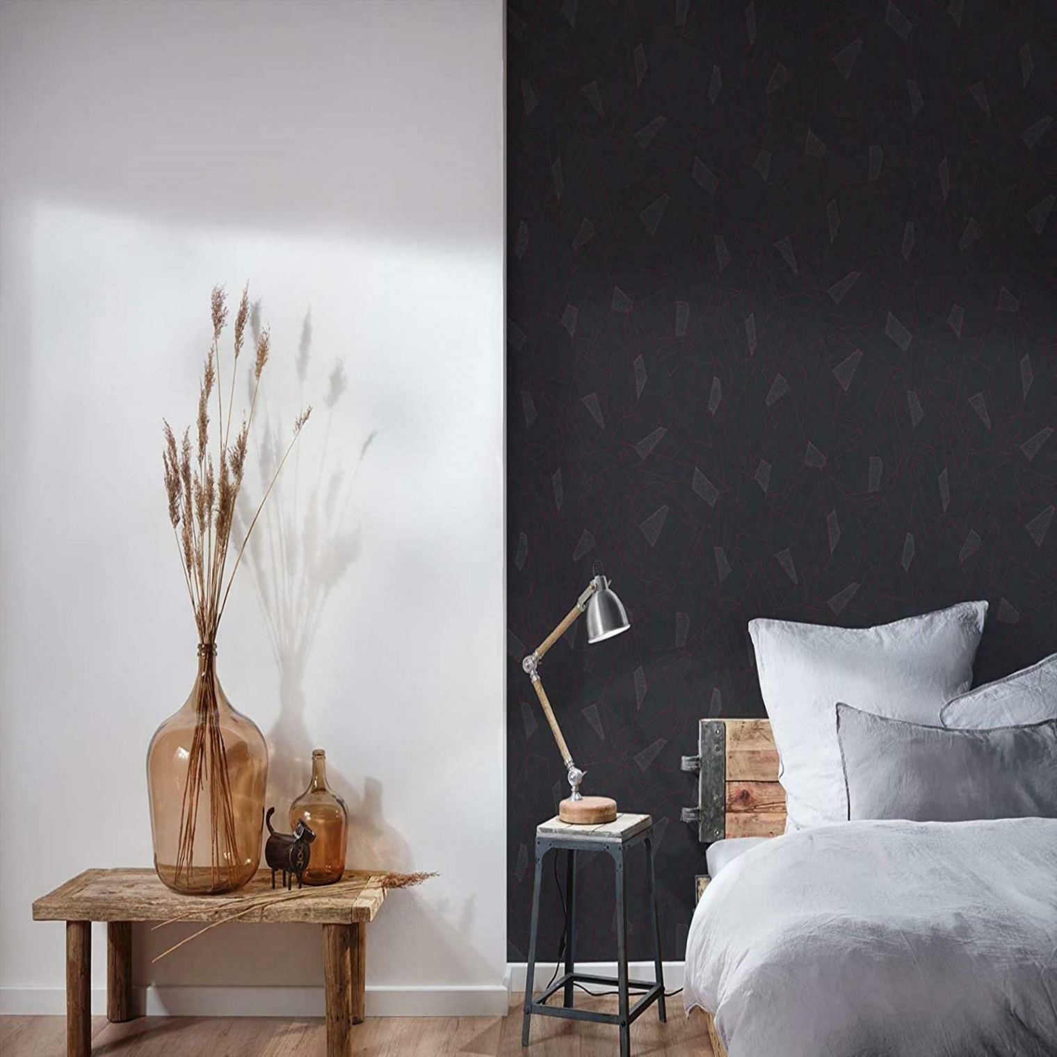 How To Make Dark Wallpaper Work In Your Home - I Want Wallpaper