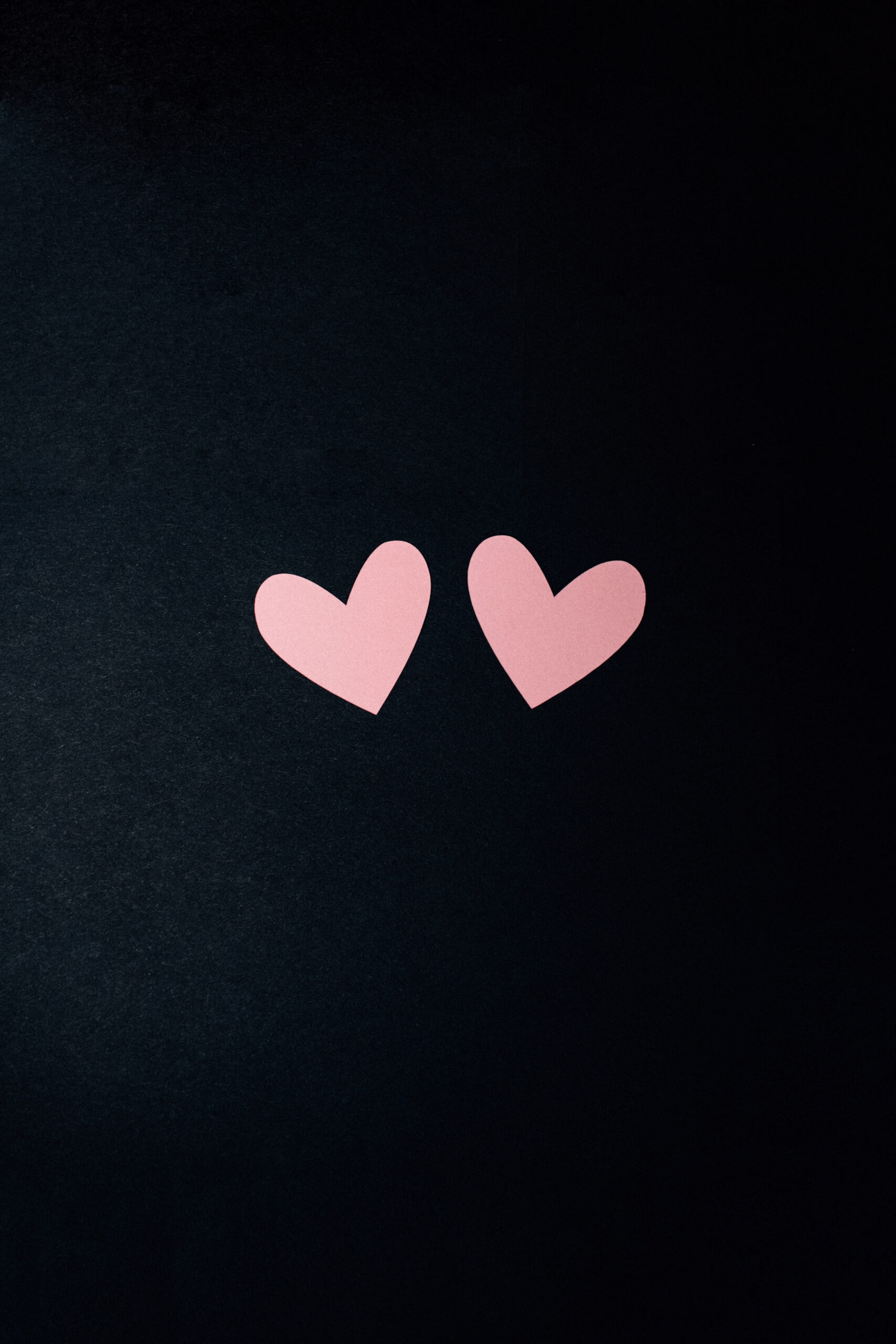 Two littel hearts Wallpapers Download  MobCup